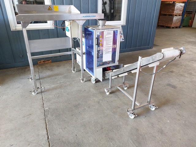 bag wrapping machine for miscellaneous