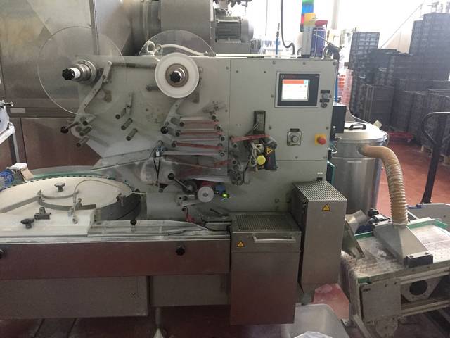 wrapping machine for candies
